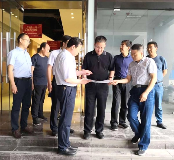 隴南市委常委、組織部部長楊郃調(diào)研指導(dǎo)市龍江城鄉(xiāng)發(fā)展集團公司黨建工作
