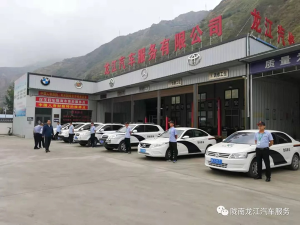 金錘鈑金，銀槍噴漆！龍江汽修值得信賴！